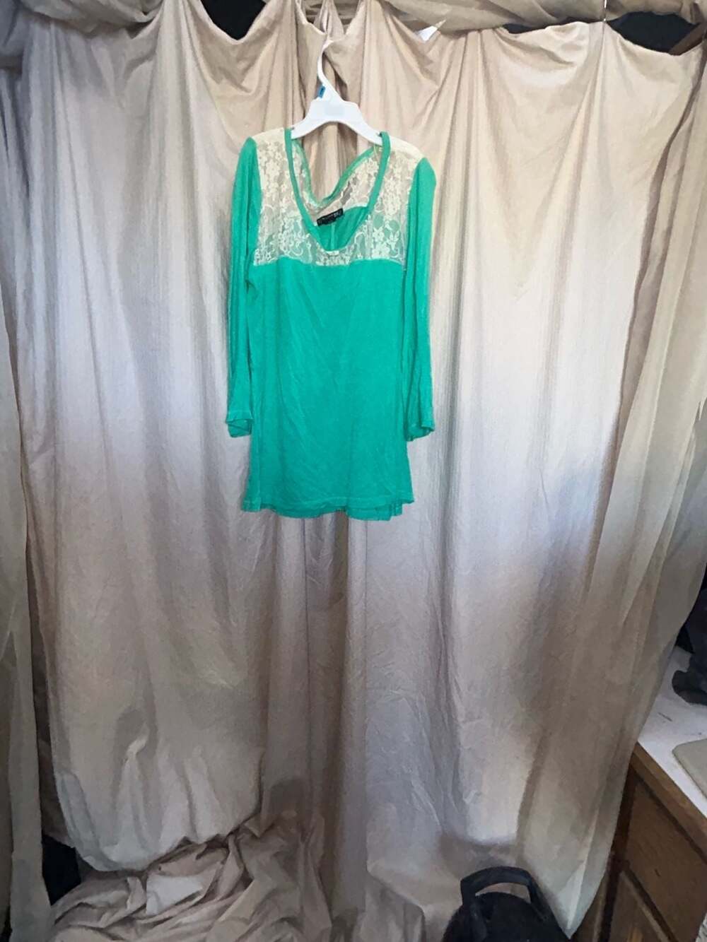 Eye Candy Teal Green Tunic Top With Ivory Lace Yoke Size Medium